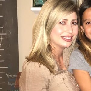 Meet your Posher, Shirley